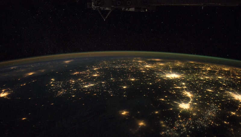 Earth_at_night