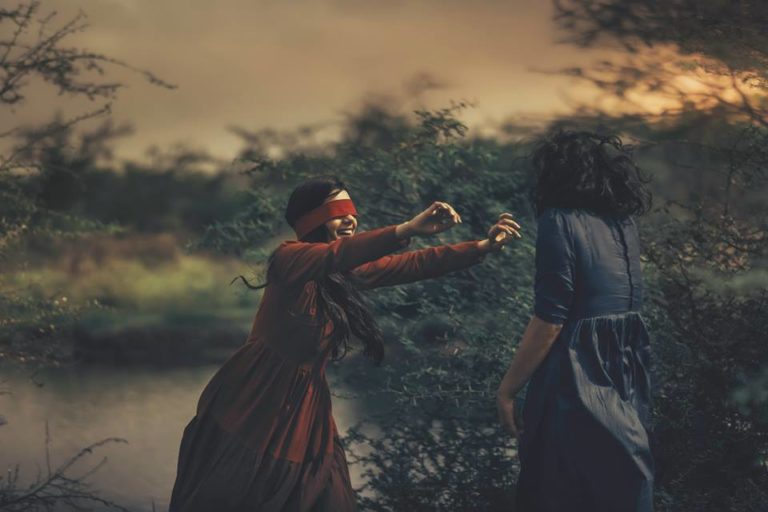 photographer-tells-tragic-indian-lesbian-story-through-30-heartbreaking-photos-12