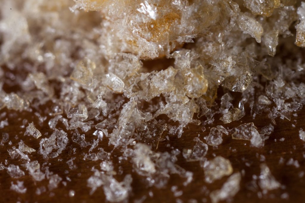 Macro image of THC Crystalline produced by Atom Labs. Photo courtesy of Allie Beckett.