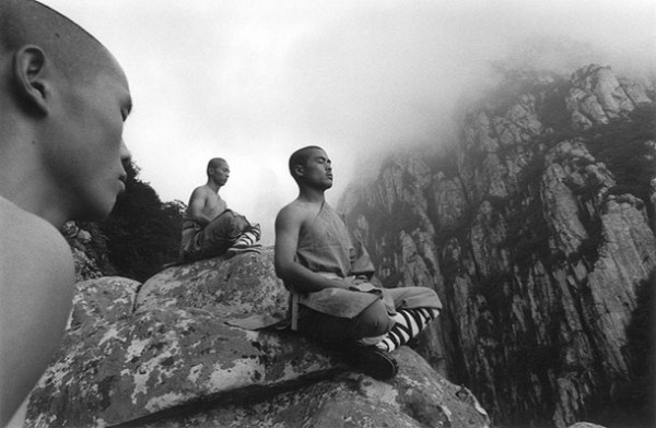 shaolin monks training