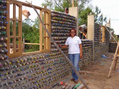 house_from_plastic_bottle_2