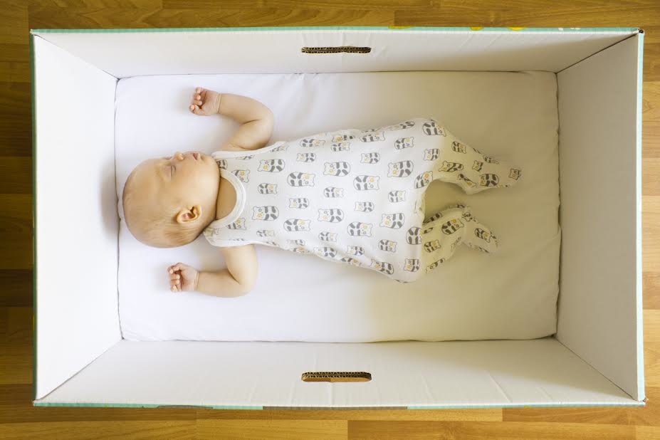 Finland Has Developped A Good Way To Keep Babies Alive.