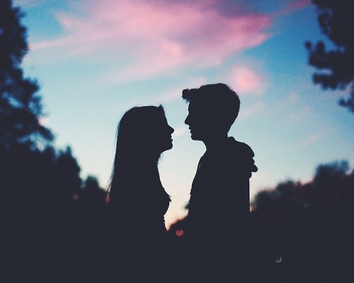 How to Tell if a Relationship is Karmic, Soulmate or Twin Flame.