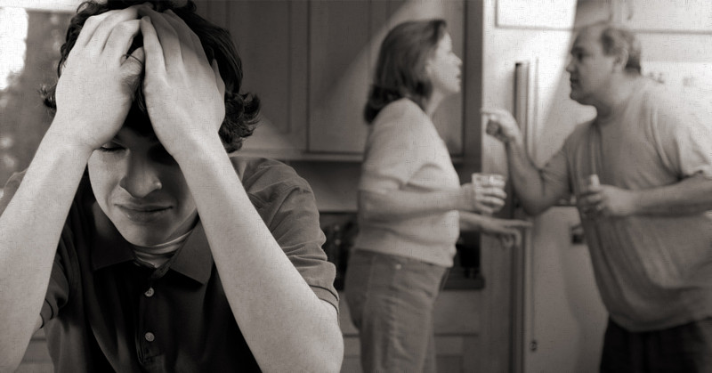 4 Things Everyone Should Know About Toxic Family Members