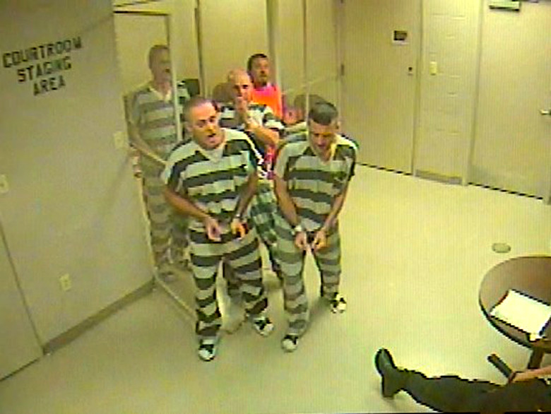 inmates-break-out-of-jail-to-save-life-of-officer-guarding-them-must-watch