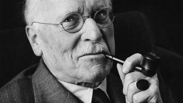 Carl Jung's 5 Steps To A Happy Life.