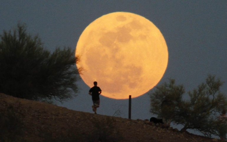 Supermoon 2017 The Biggest Full Moon of the Year