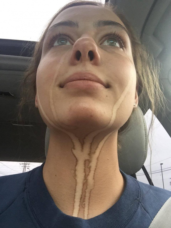 7. Be careful to have your emotions in control the next time you go for a spray tan.
