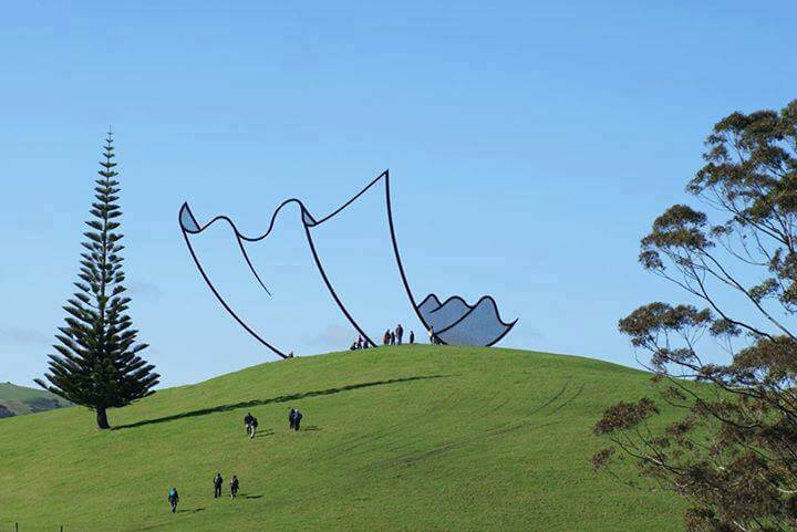 11. Cartoon kleenex sculpture, New Zealand.