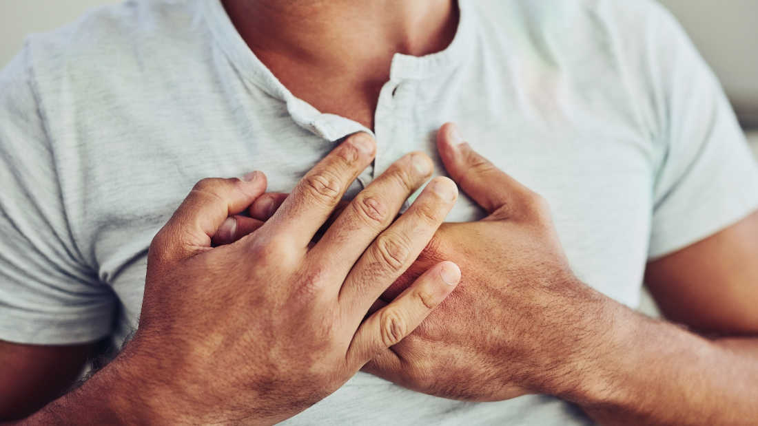 6 Signs That Your Body Alerts You With Before A Heart Attack