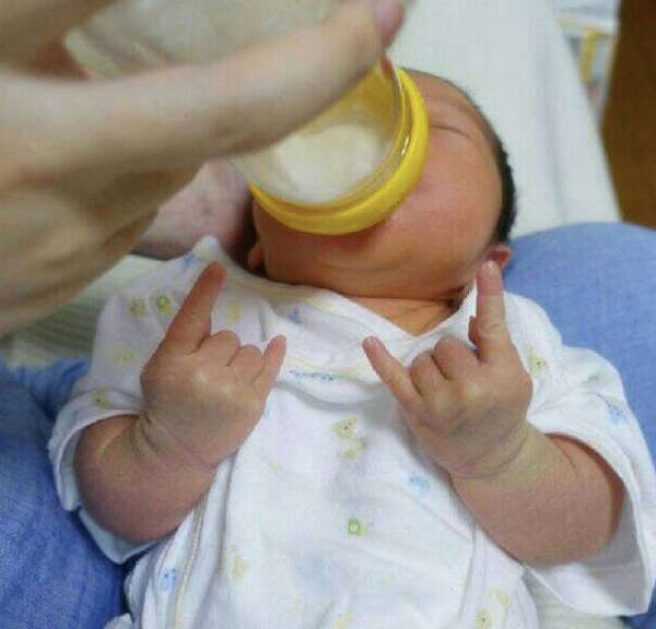 4.-Baby%E2%80%99s-thug-life.jpg